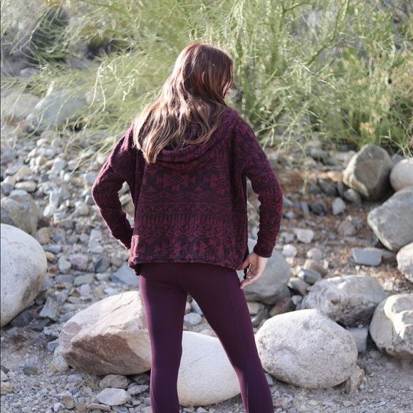 Red American eagle outfitters jacket - Picture 2 of 3